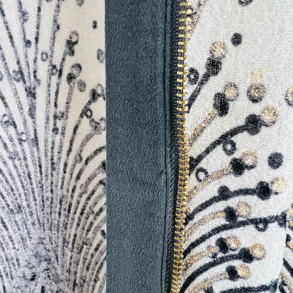 Chico’s Travelers Collection Foiled Peacock Jacket - Picture 7 of 15